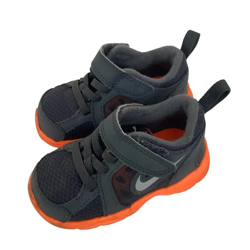 Nike Gray Black Orange Sneakers Sz 5C Style 525592-001